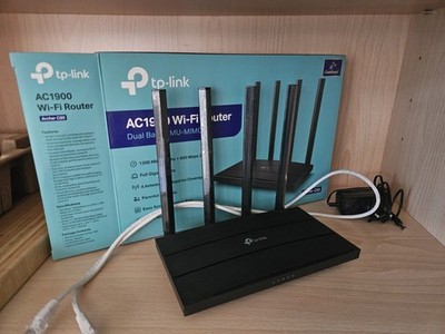 TP-LINK Archer C80 AC1900 Dual-Band Wi-Fi 6 Router