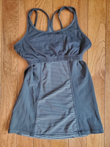 KYODAN Women's P/S Gray & White Striped Racerback Athletic Workout Top Shelf Bra - Picture 3 of 8