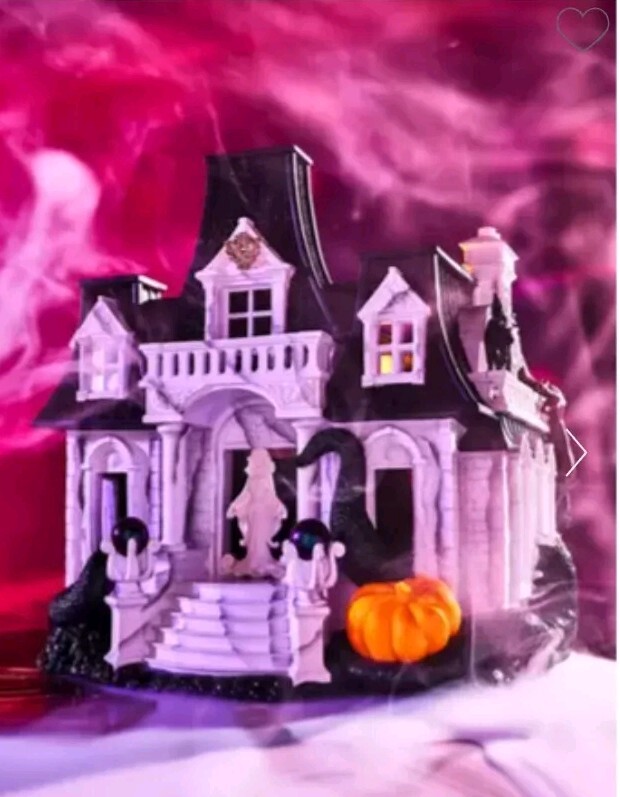 New Box BATH & BODY WORKS HAUNTED HOUSE LUMINARY 3-Wick Candle