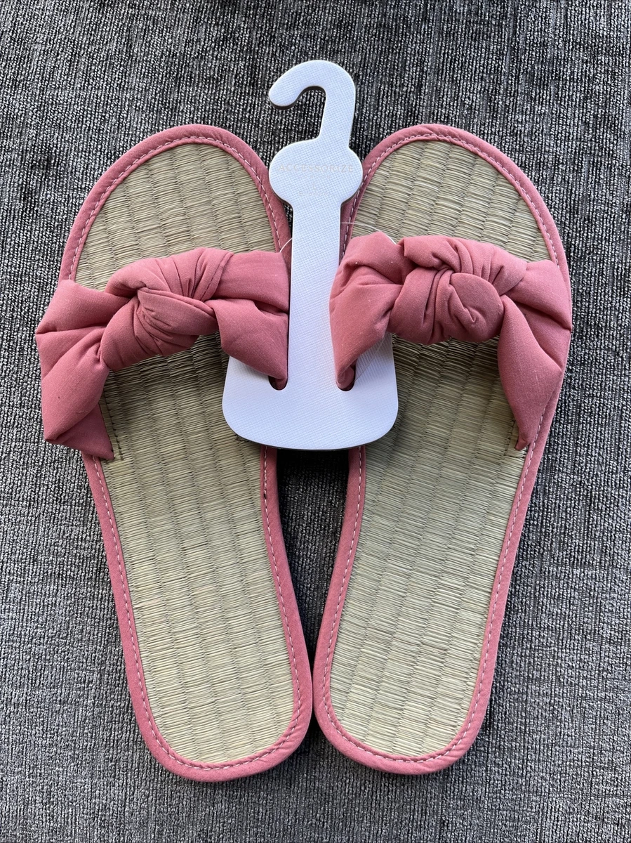 Seagrass sales flip flops