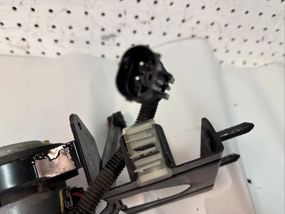 BMW E46 325i 330i 318i 2001 sedán DSC control de tracción ABS bomba compresora Foto 4 de 4