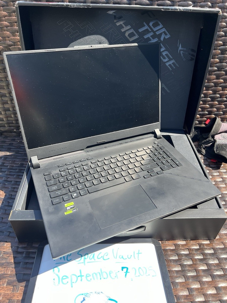 ASUS ROG Strix SCAR 17 (Ryzen 7945HX3D, 32GB/1TB SSD, RTX 4090