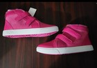 Ugg Australia Rennon ll sneakers toodler size 3 — photo 2