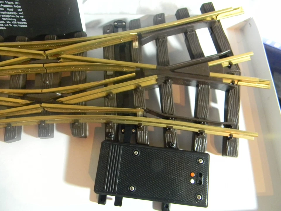 LGB 12260 G Traversée de jonction double électrique 375mm R2 22.5 degrés-G-1/22 - Photo 3/4