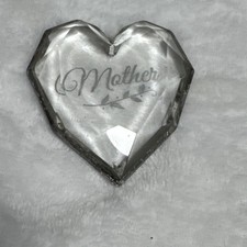 BEAUTIFUL CLEAR CRYSTAL HEART "MOTHER" PAPERWEIGHT