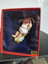 NUSED WASHINGTON REDSKIN'S ORNAMENT OF SANTA CLAUSE CHILLIN 