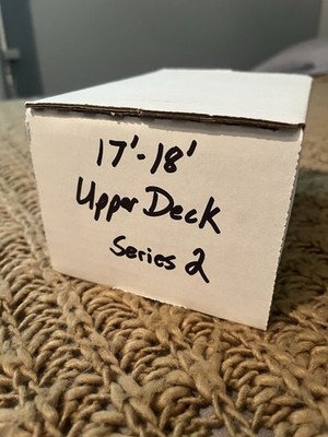 2017-18 Upper Deck Series 2 Base Hockey Cards Complete Set (200).