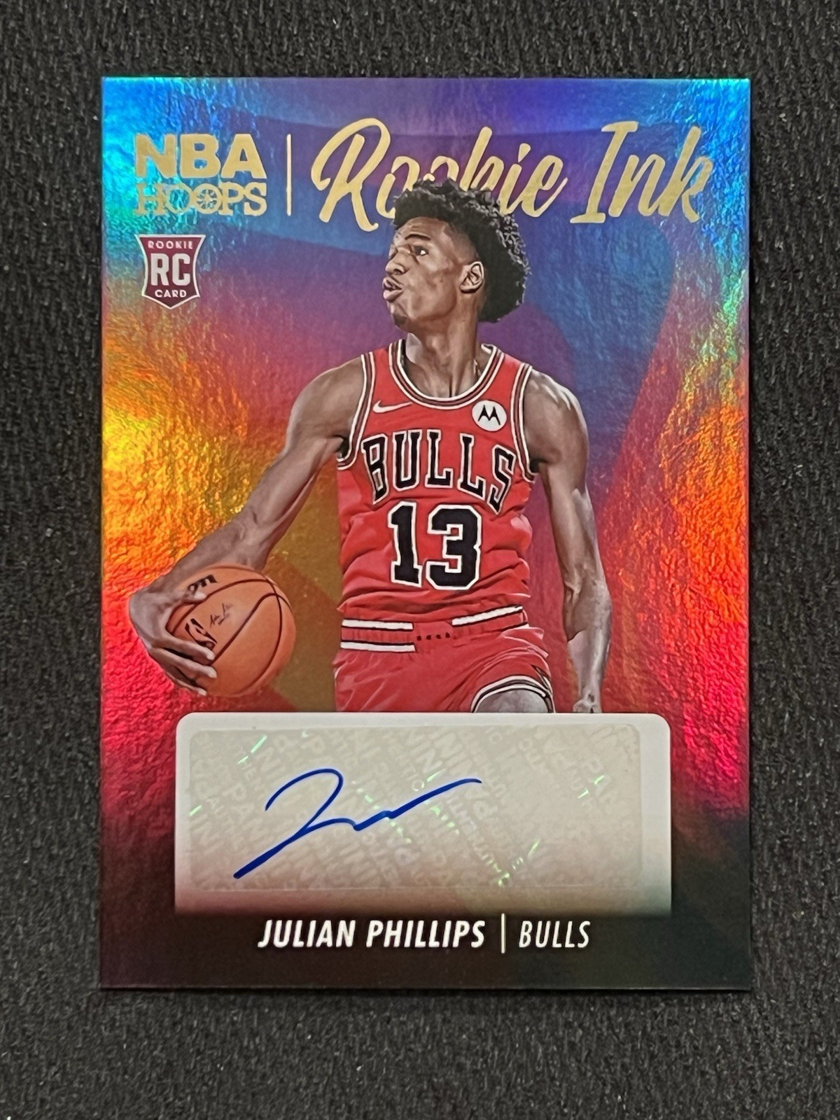 JULIAN PHILLIPS 2023-24 Panini NBA Hoops HOT ROOKIE INK Signatures AUTO Bulls RC