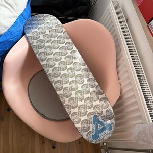 Palace Skateboards Rimowa Silver Skateboard Deck 8.5 Neu