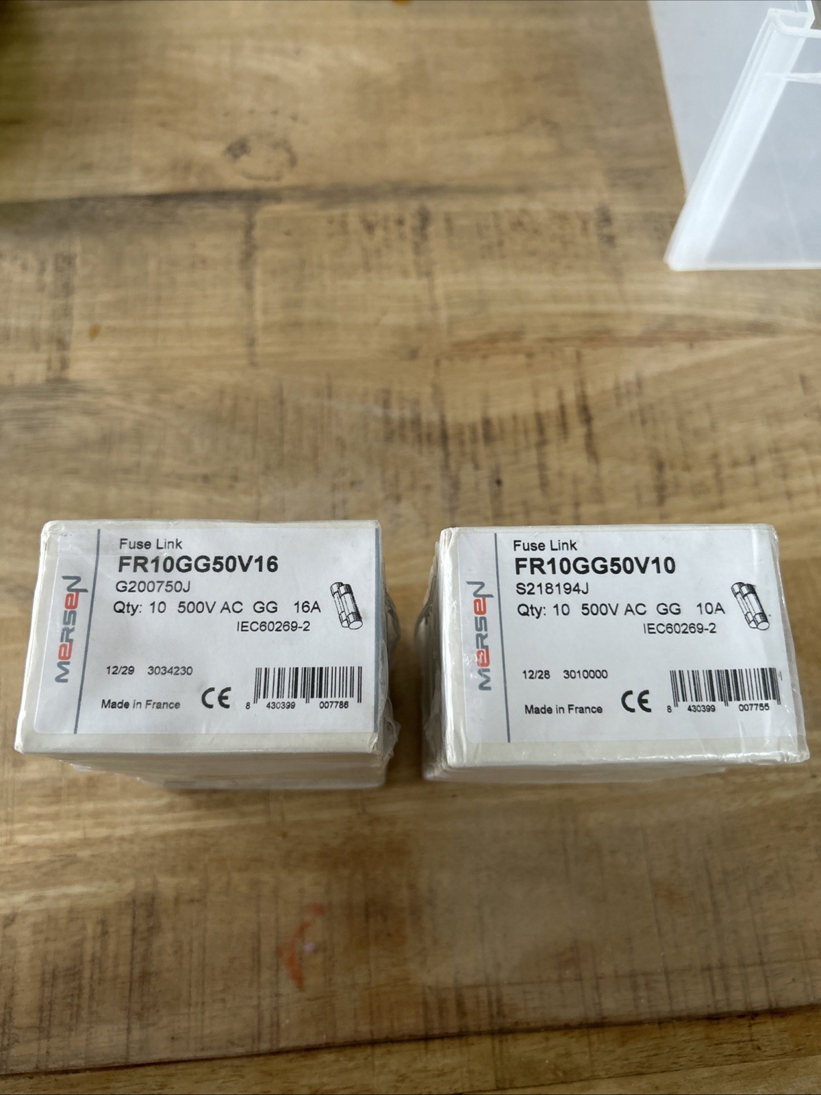 Fusibles 10A et 16A cylindriques 10x38 mm pour protection tableau électrique résidentiel