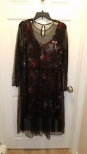NWT Simply Vera Wang Floral Mesh Over Lay Dress, Size Medium, Retail $78.00