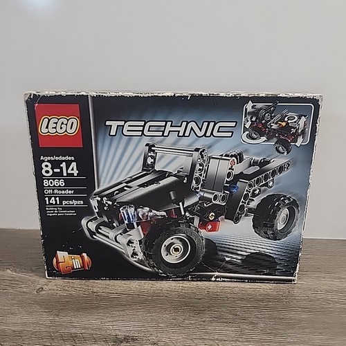 LEGO Technic 8066 2 in einem Offroader und Buggy Neu in versiegelter Verpackung