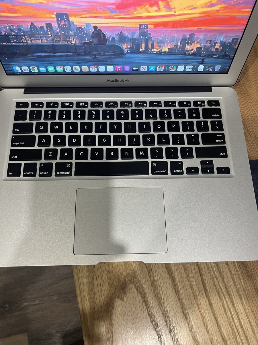 、2014MacBook Air 13inch i5 4GB 121GB MacBook Air ( 13-inch, Early 2014) 1.4 GHz Intel Core i5 - 500GB