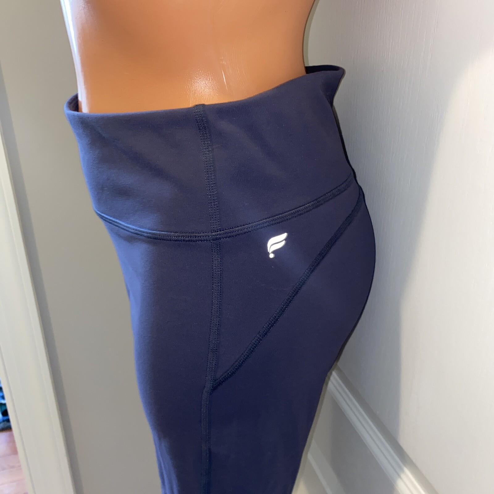 FABLETICS Solid Soft Brushed Fabric Legging S Sma… - image 2