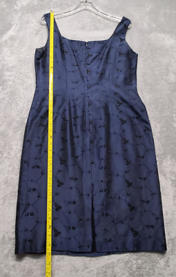 donna ricco embroidered dress 90s Vintage Donna Ricco Gingham Floral Embroidered Sheath Dress (M) – KEPT  BY KAY main image 0