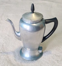 Vintage Mirro-Matic 5-cup electric coffee percolator (MCM)