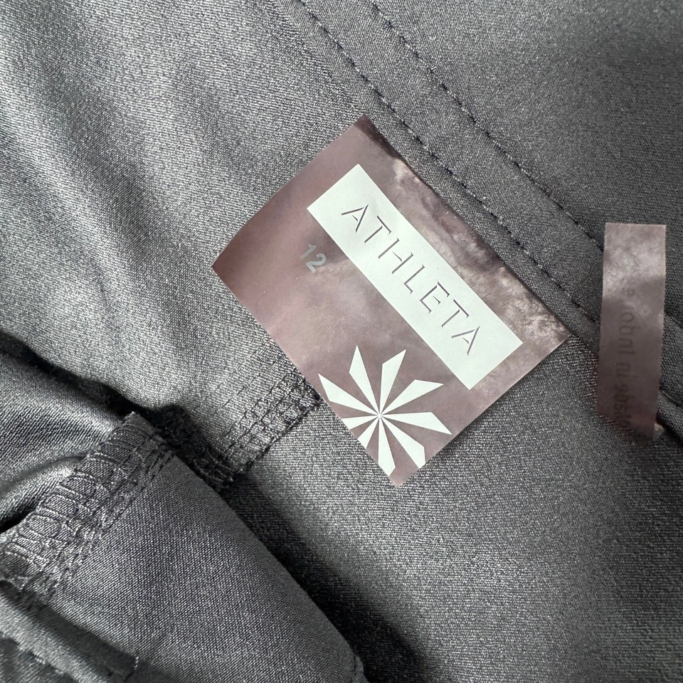 Camisa de natación corta Athleta negra caballetes florales tabla para mujer 12 Foto 2 de 3