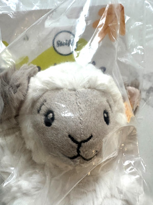 Steiff Soft Cuddly Friends Lita Lamm Lamb 242304 New Original Package (bear co.)