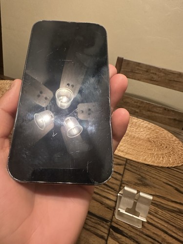 apple iphone 14 pro 256go débloqué - Photo 4 sur 8