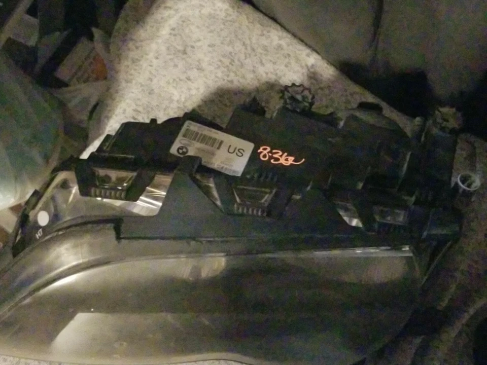 BMW 325XI FRONT LEFT DRIVER SIDE HEADLIGHT LAMP ASSY OEM 2002 - 2005 - Image 3 of 4