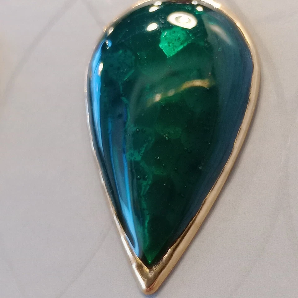 Emerald Green Enamel Drop Dangle Beads Blue Green Pink Earrings Vintage Estate - Image 4 of 4