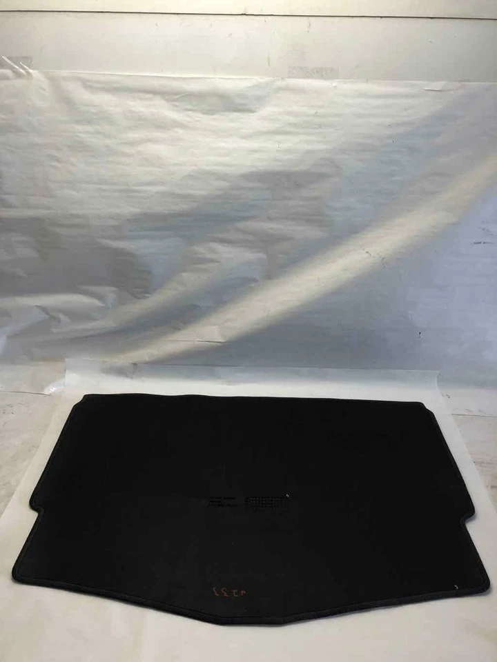 2015 - 2018 尼桑 VERSA 后后备箱舱口货垫标志地毯 999E3 44000 原始设备制造商 — 第 3/4 张图片