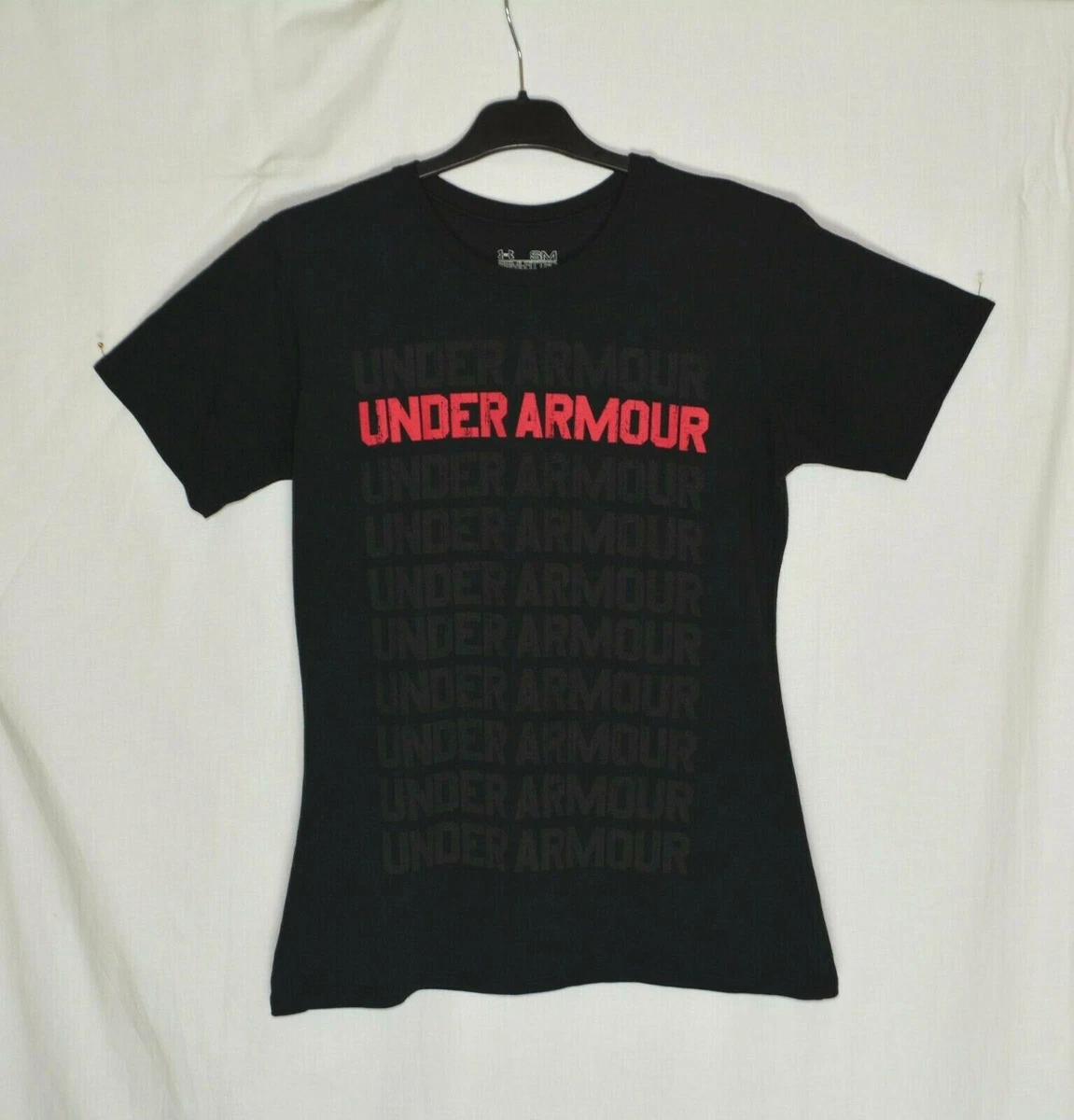 Under armour semi fitted tee deals