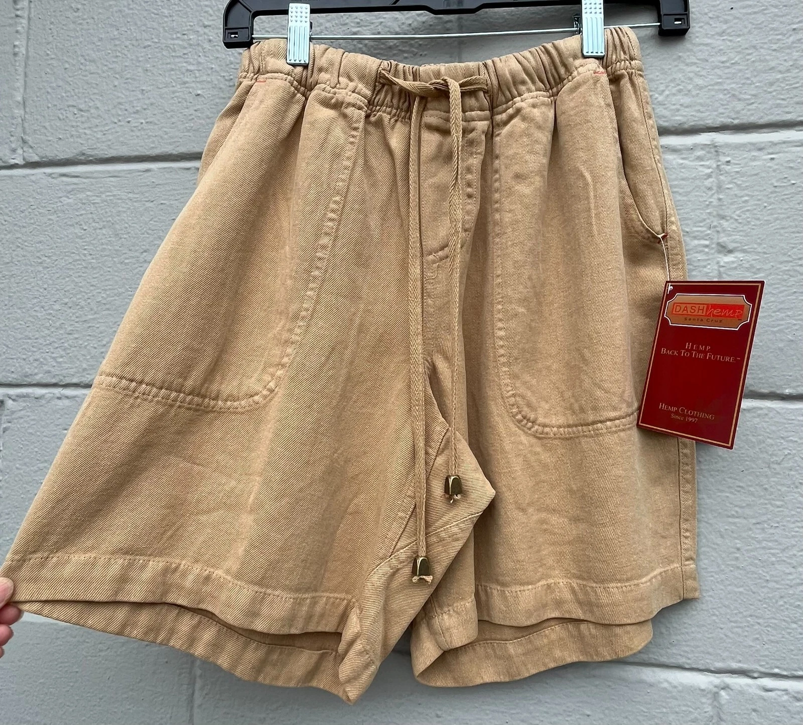 NWT Hemp Twill Unisex Los Cabos Walking Shorts Wheat Color size Small