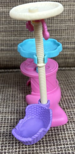 Playset Barbie Kitty Condo 2022 ACCESSORI DI RICAMBIO 5 GATTI E SUPPORTO #HHB70 - Foto 8 di 11