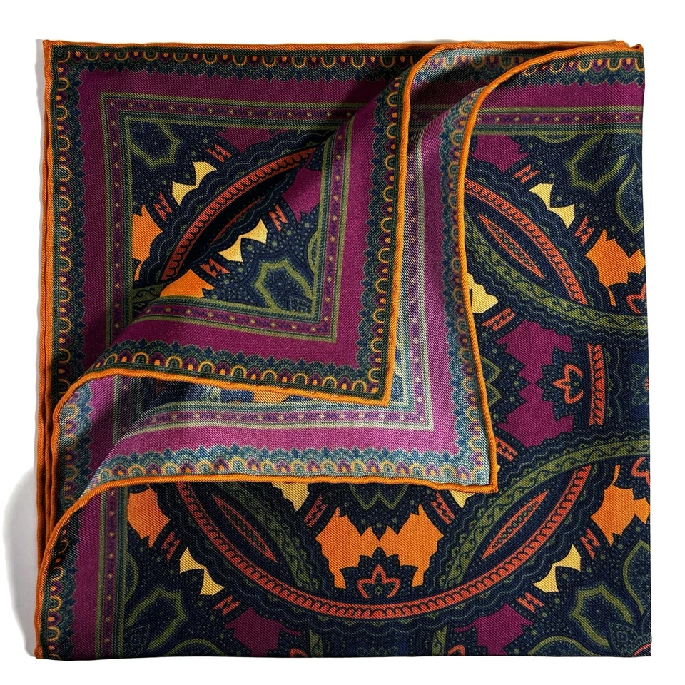 Cuadrado de bolsillo grande de seda medallón púrpura ciruela y naranja (enrollado a mano en Inglaterra) Foto 3 de 4