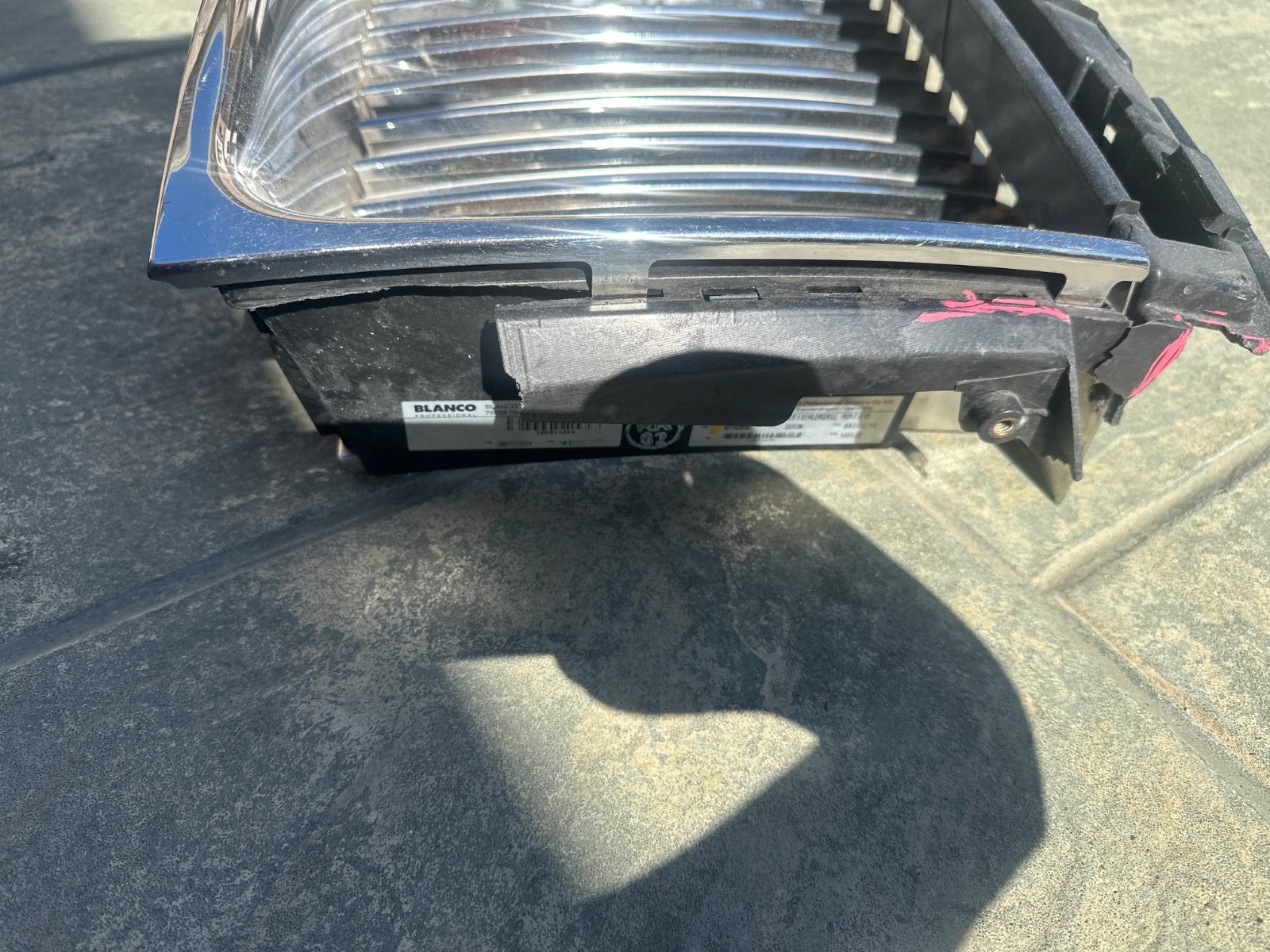 Genuine Rolls Royce Ghost Grille USED - SMALL DEFECT - SEE DESC.