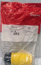 Legrand Pass Seymour 2947 Locking Rubber Connector 30A Yellow 125v NEMA L5-30R