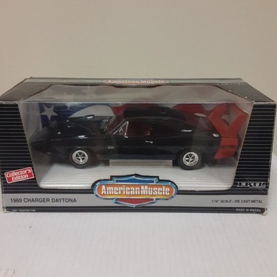 Ertl American Muscle 1969 Dodge Charger Daytona BLACK / RED 1:18