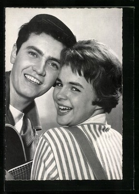 Musician Conny Froboess and Musician Rex Gildo in a Duet, Postcard 