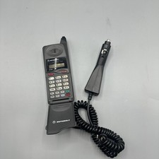 VINTAGE MOTOROLA DPC650 FLIP PHONE WITH Xtra Battery only car charger -B3A