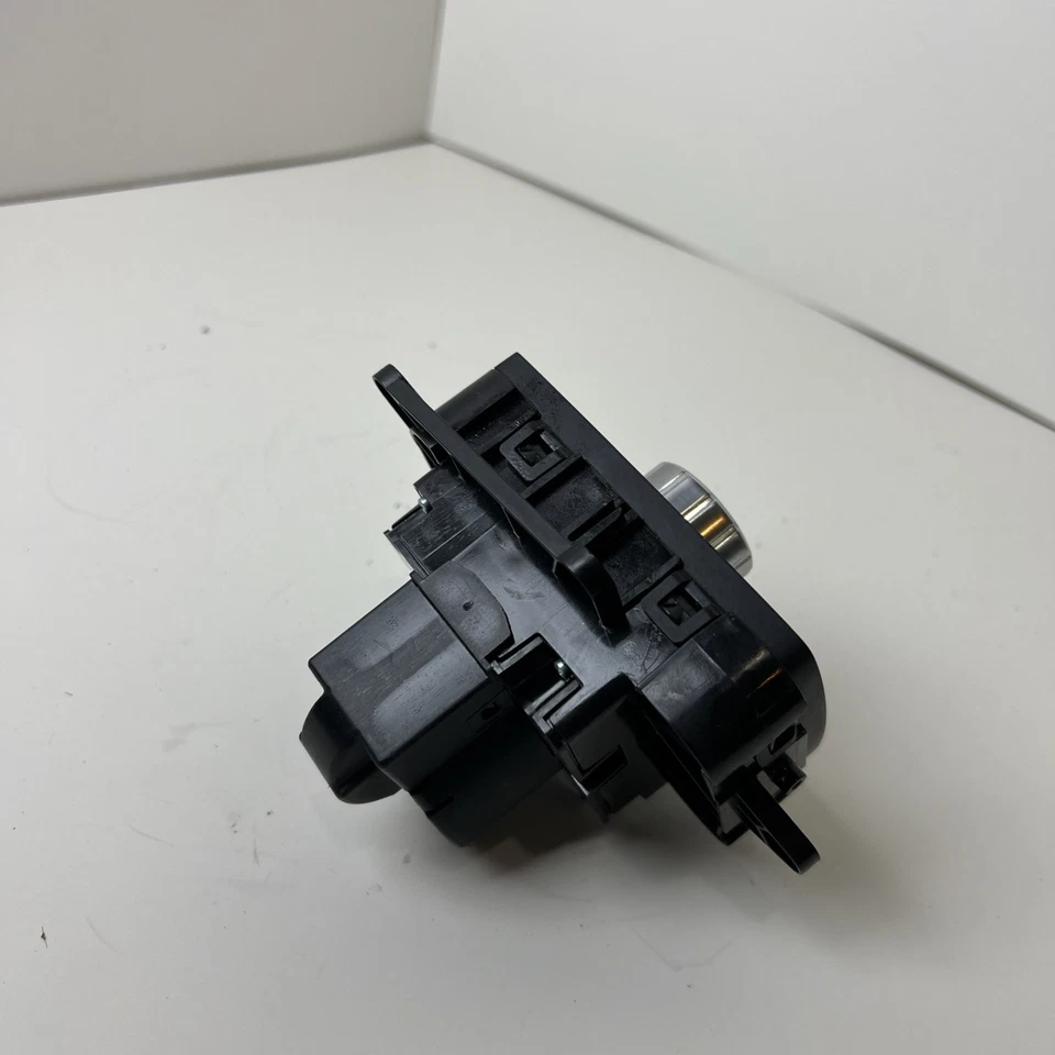 2015 MERCEDES BENZ ML350 CONSOLE SUSPENSION CONTROL SWITCH A1669050003 OEM - Image 2 of 4