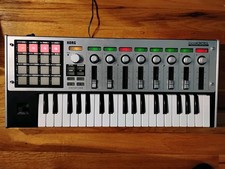 Korg microKONTROL Midi Studio Controller 37-K...