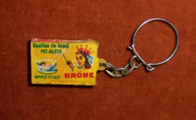 KRÖNE Broth CHICKEN & Beef Fire Pot Keychain (Italy) The Fairy Marmitone