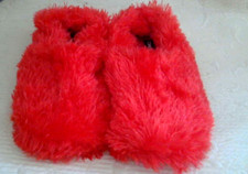 Paw Slippers by OMGG Orange Size US 9-9.5 M Faux Fur Foam Slip On NEW NT