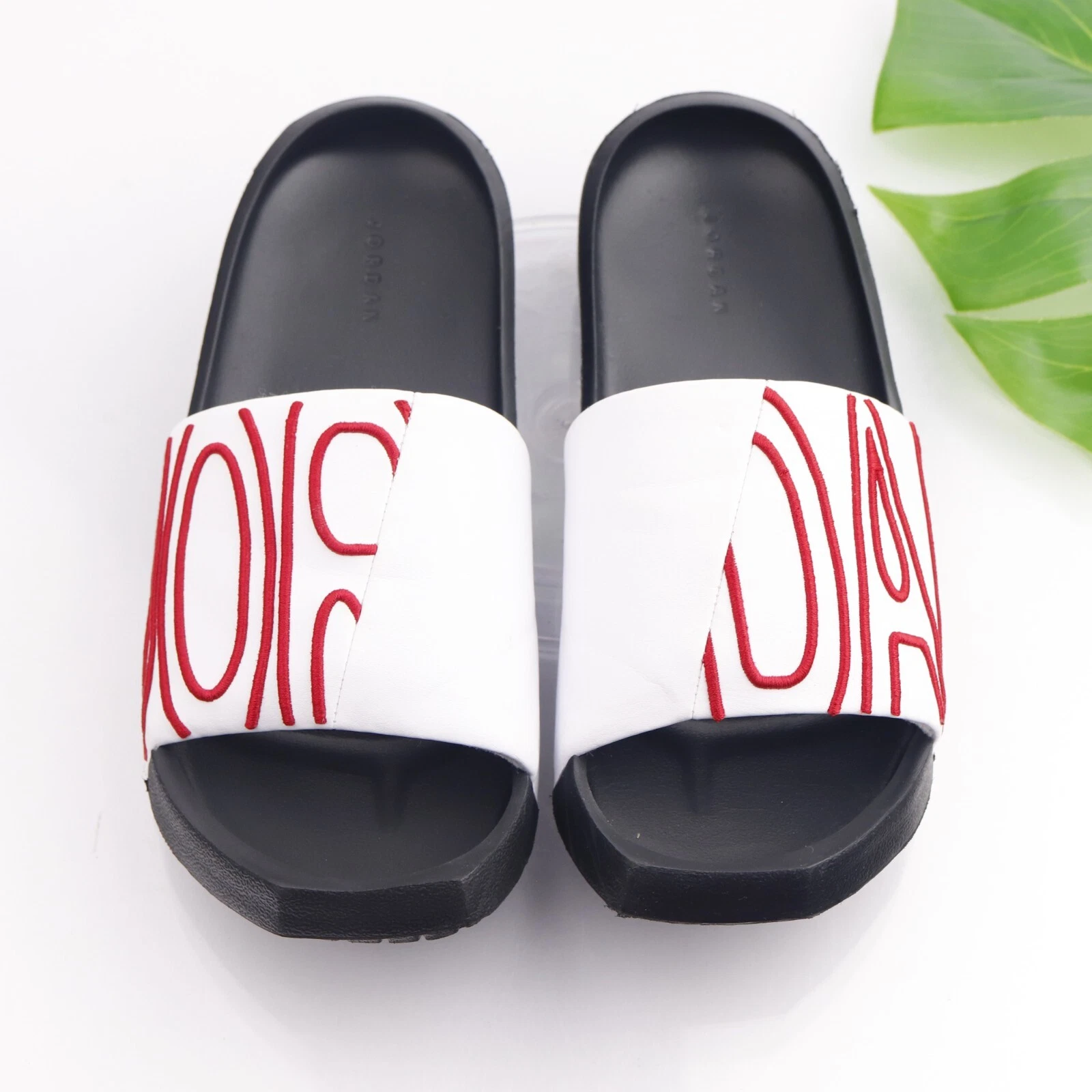 Sandalo da donna Jordan Nola taglia 7 slide palestra rosso piscina spiaggia scarpe sportive Nike