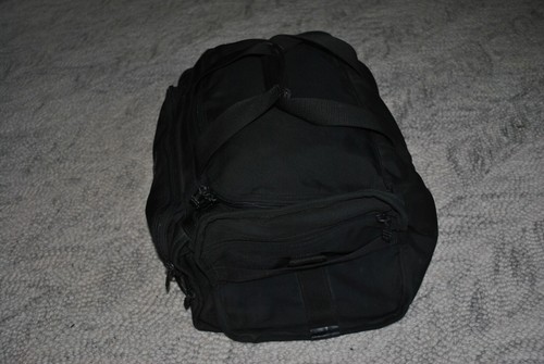 Tumi Travel Bag Ballistic Nylon - Picture 4 of 10