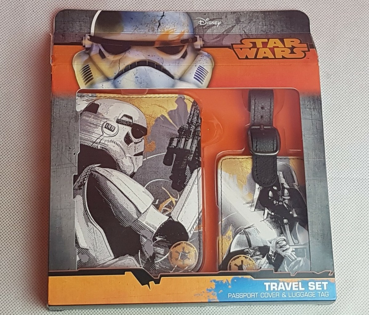 Disney Star Wars Stormtroopers/Darth Vader Travel Set Passport