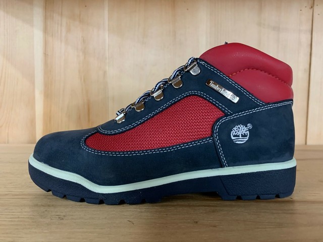 blue and red timbs