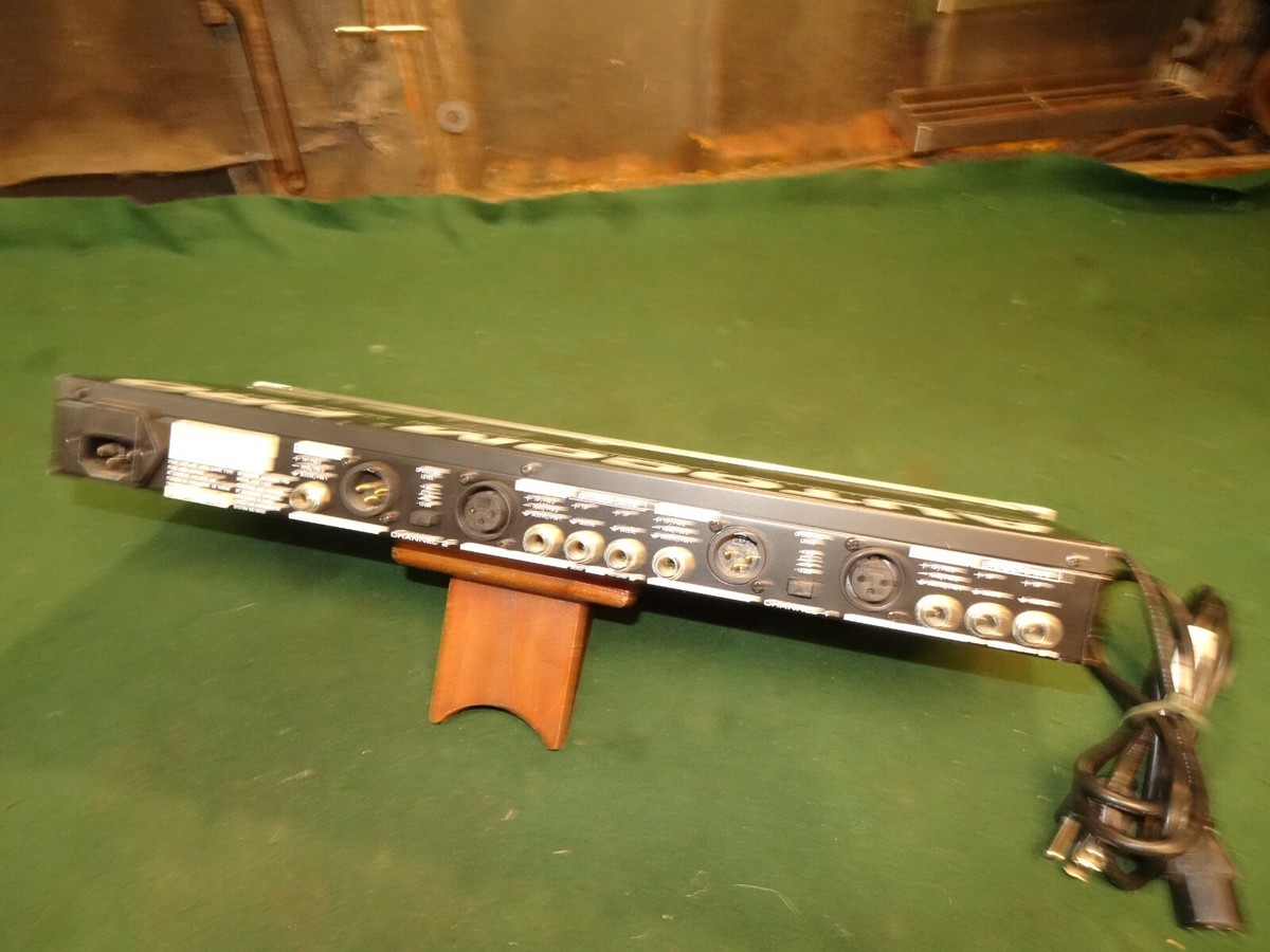 Behringer Autocom Pro Audio MDX 1400 Interactive Dynamic Processor