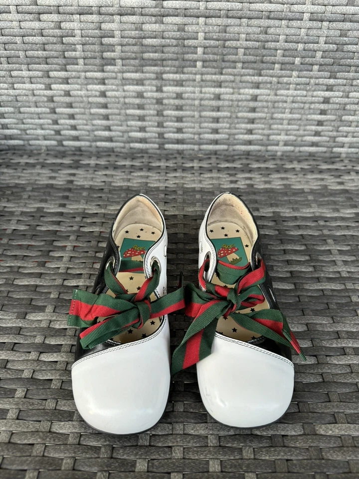 Authentic Gucci Girl Kids Bow Black White Mary Jane Ballet Flats Sandal Shoes 32 - Image 3 of 4