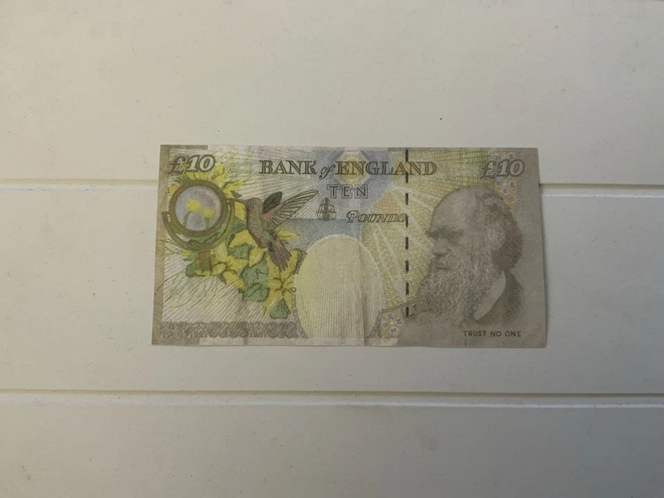 FRAMED BANKSY £10 POUND NOTE - image 2 of 2