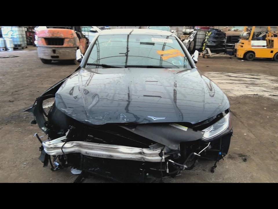 S4 AUDI   2013 Fuel Vapor Canister 6735883 Foto 4 de 4