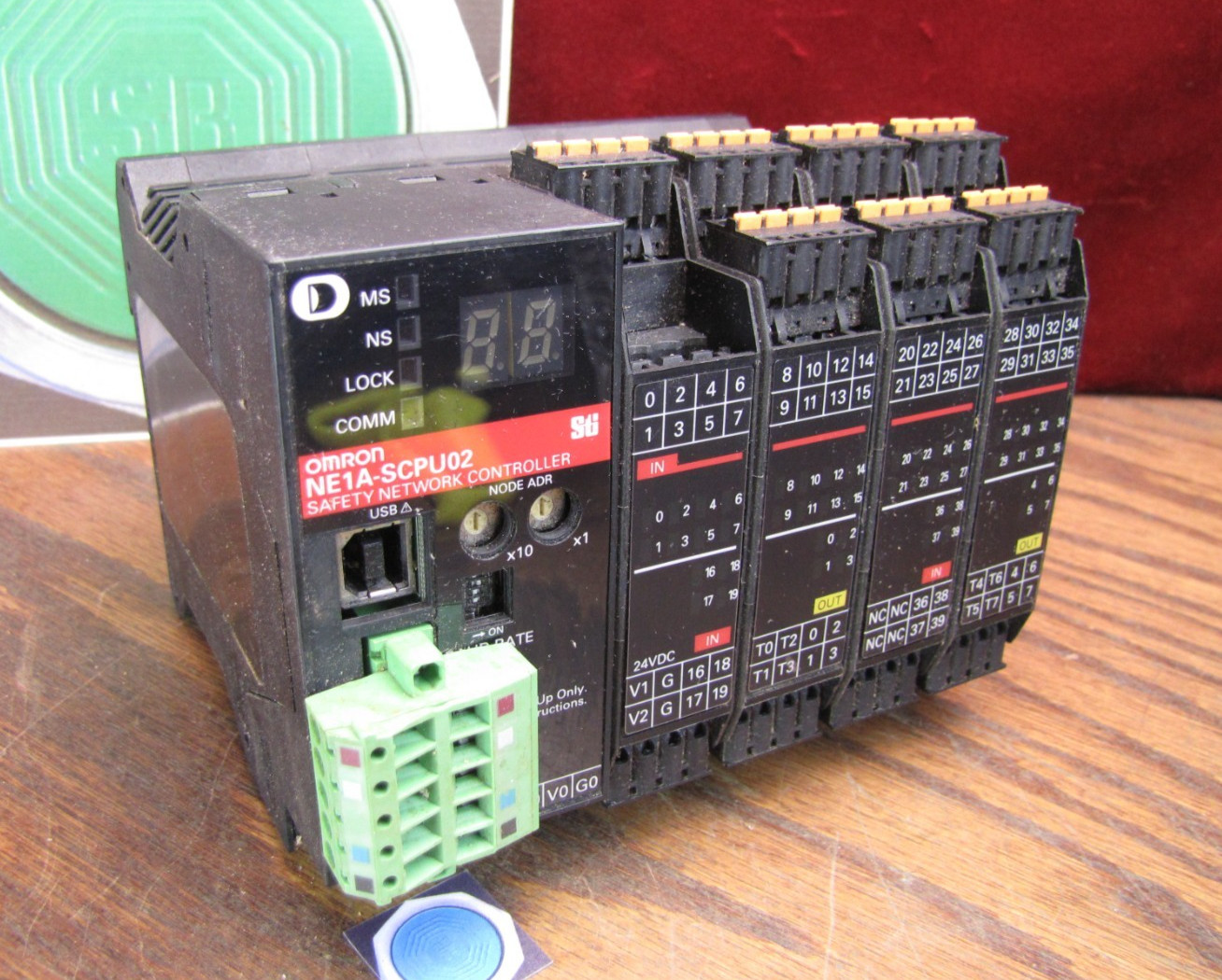 Omron NE1A-SCPU02 Safety Network Controller 35 inputs, 80 outputs DeviceNet