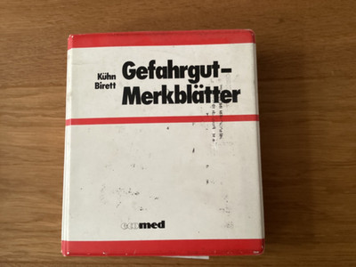 FIRE BRIGADE DANGEROUS GOODS LEAFLETS Kühn / Birett - Ring Folder Complete 1982 Ecomed