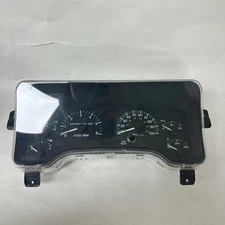 97-98 Jeep Cherokee Speedometer/Gauge Cluster *SMALL CRACK* OEM#: CR0012010MOCO